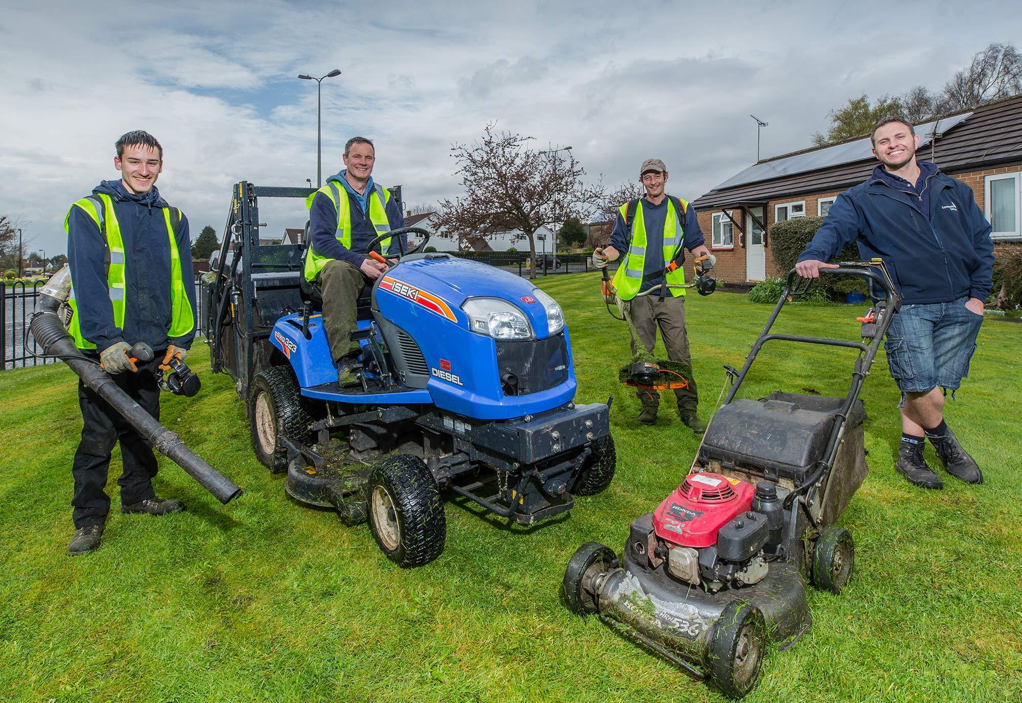 Landscape Mowing Team2