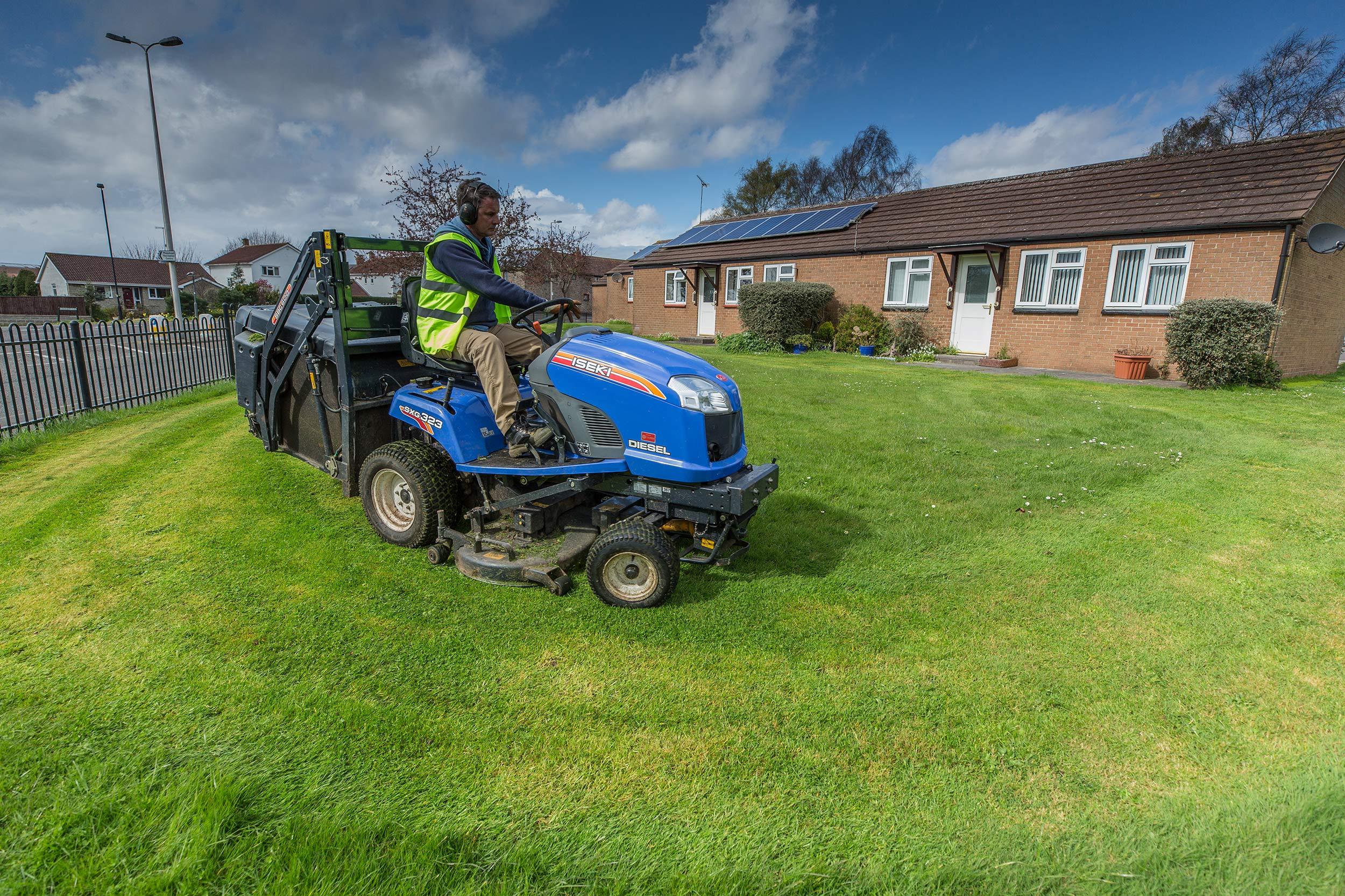 Landscape Services Mowing3